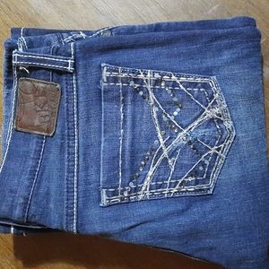 Womens BKE jeans.